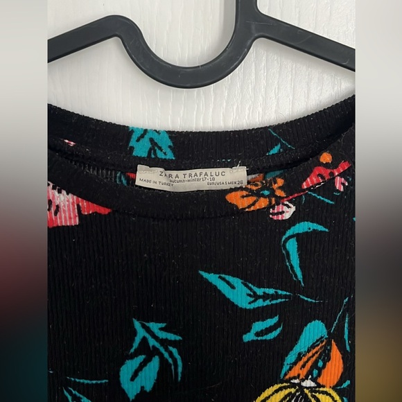 Zara flower crop top - Picture 2 of 3
